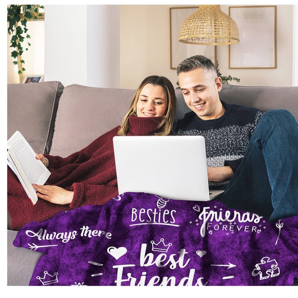 - NEW Bestie Ultra Soft Blanket Bundle with Friendship Bracelet - - Picture 8 of 8